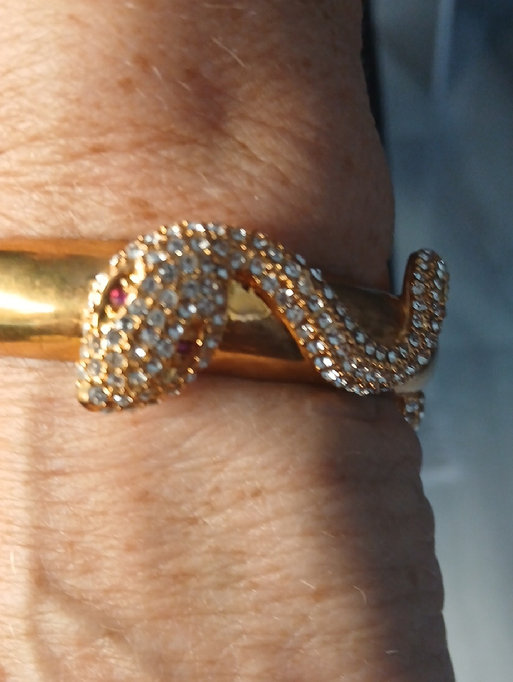 Custom jewelry